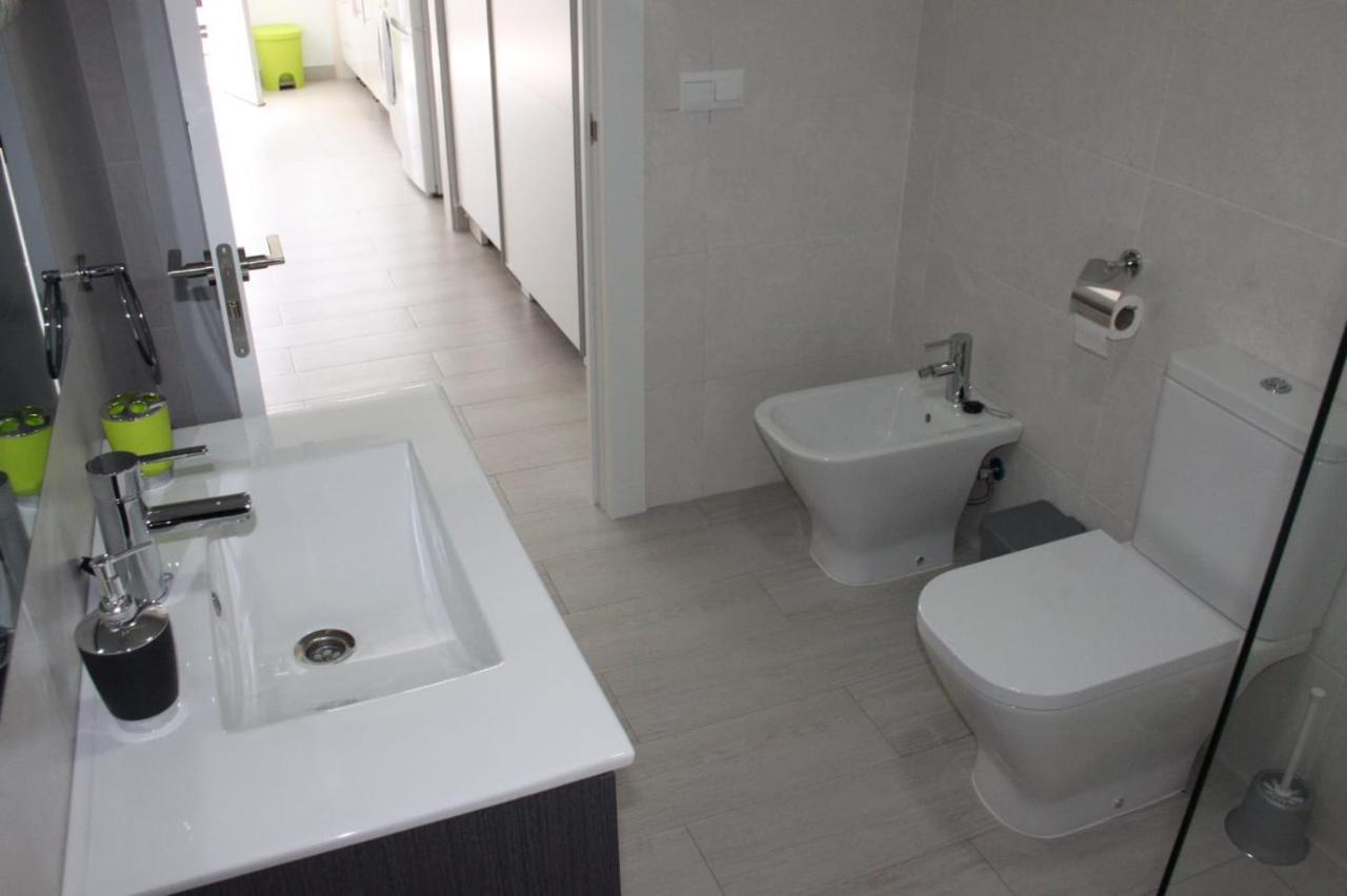 Apartamentos Margo 1 Малага Екстер'єр фото